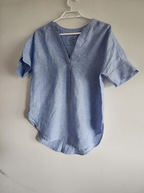 M&S Pure Linen Light Blue Blouse Size 8 | Short Sleeve V-Neck Top